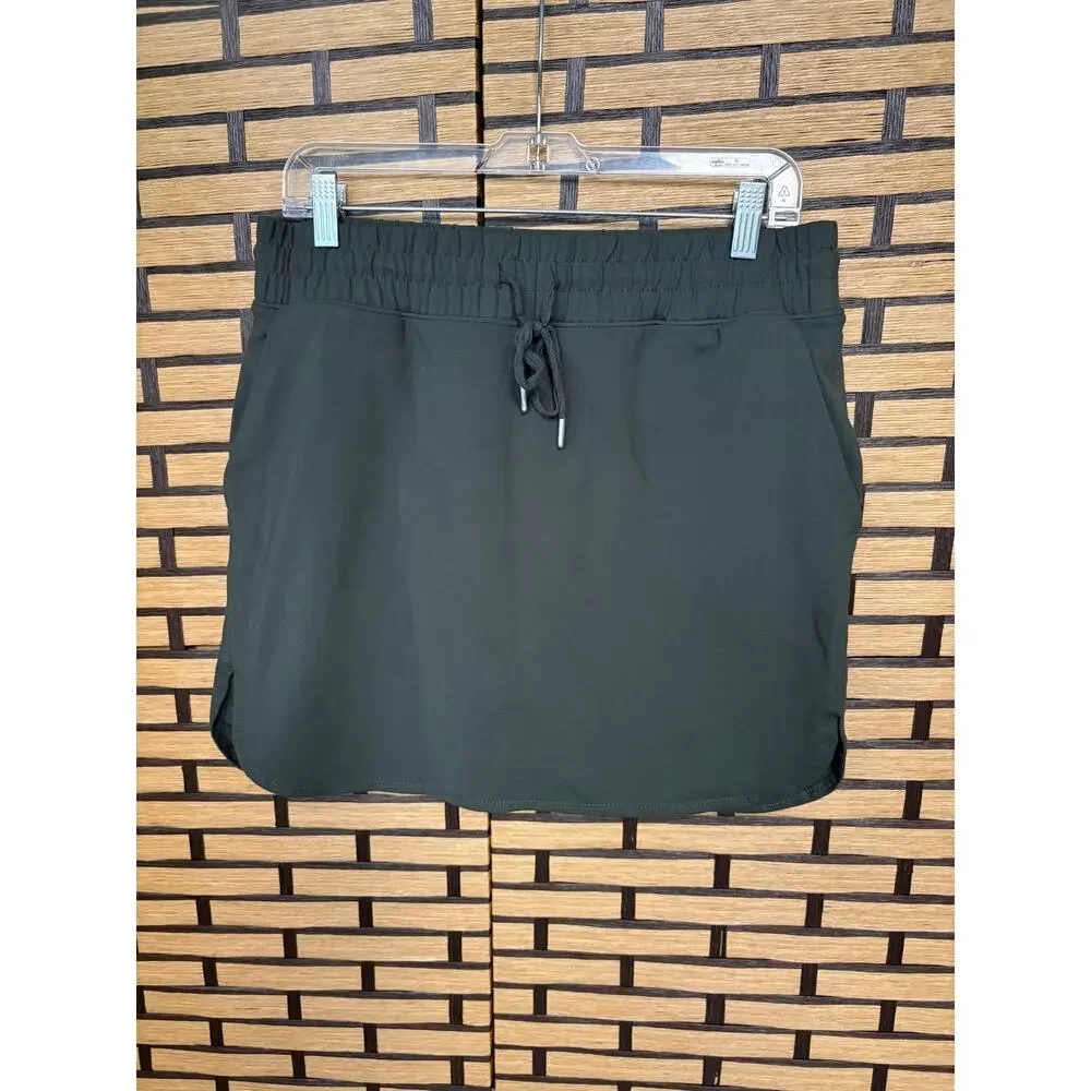 Rachel Zoe‎ Olive Green Skort Size Medium